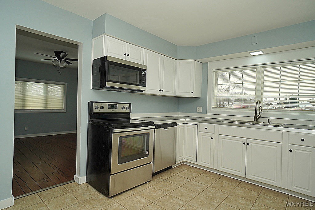 6182 Royalton Center Road Royalton, NY 14001 - Photo 17 of 33