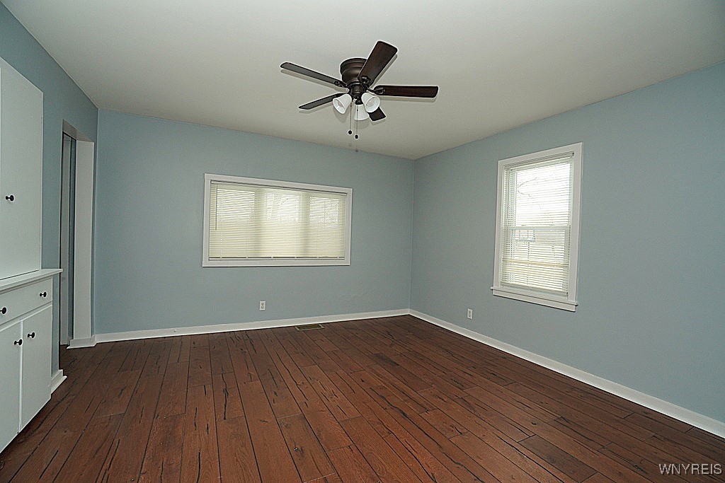 6182 Royalton Center Road Royalton, NY 14001 - Photo 5 of 33