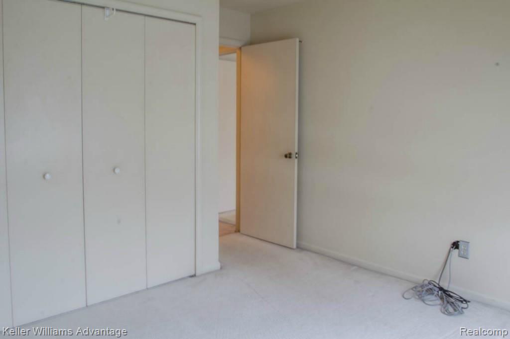 29620 Middlebelt Road, Unit 2903 Farmington Hills, MI 48334 - Photo 19 of 25