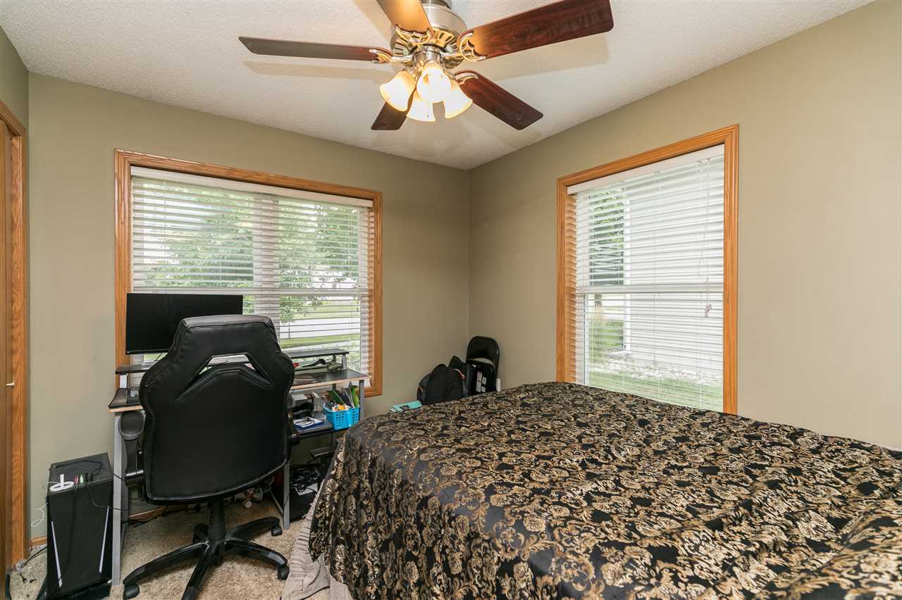 2000 Dows Street Ely, IA 52227 - Photo 19 of 44 Gallery Image 19