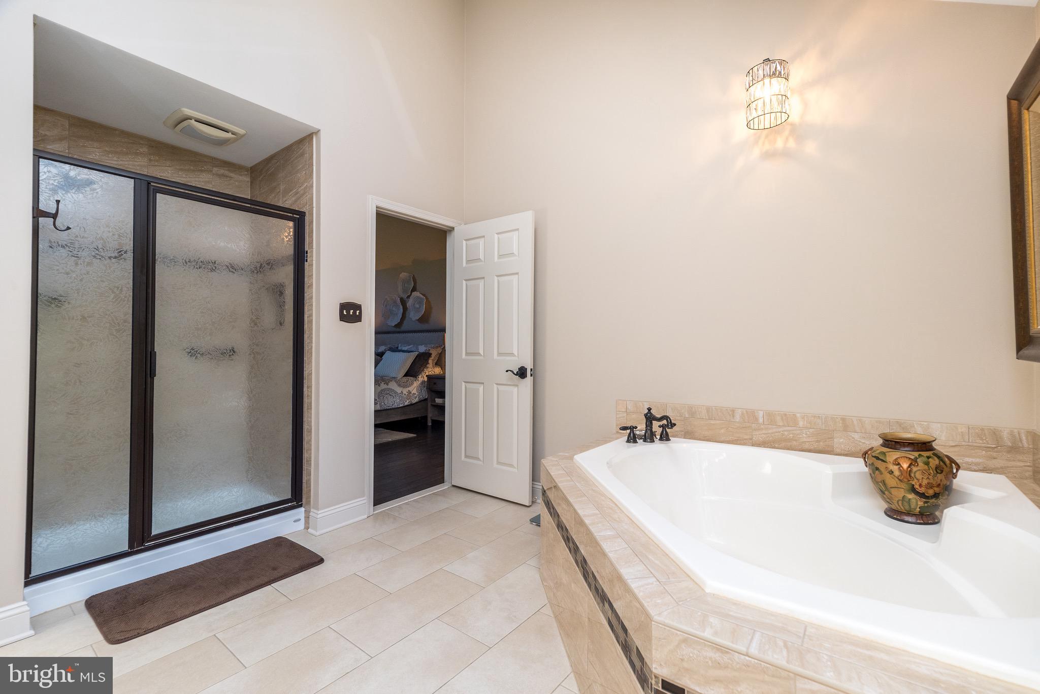 206 Broad Acres Road Lansdale, PA 19446 - Photo 38 of 72 Tiled shower
