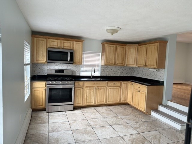 21 Collins Street, Unit 3 Boston, MA 02136 - Photo 5 of 9