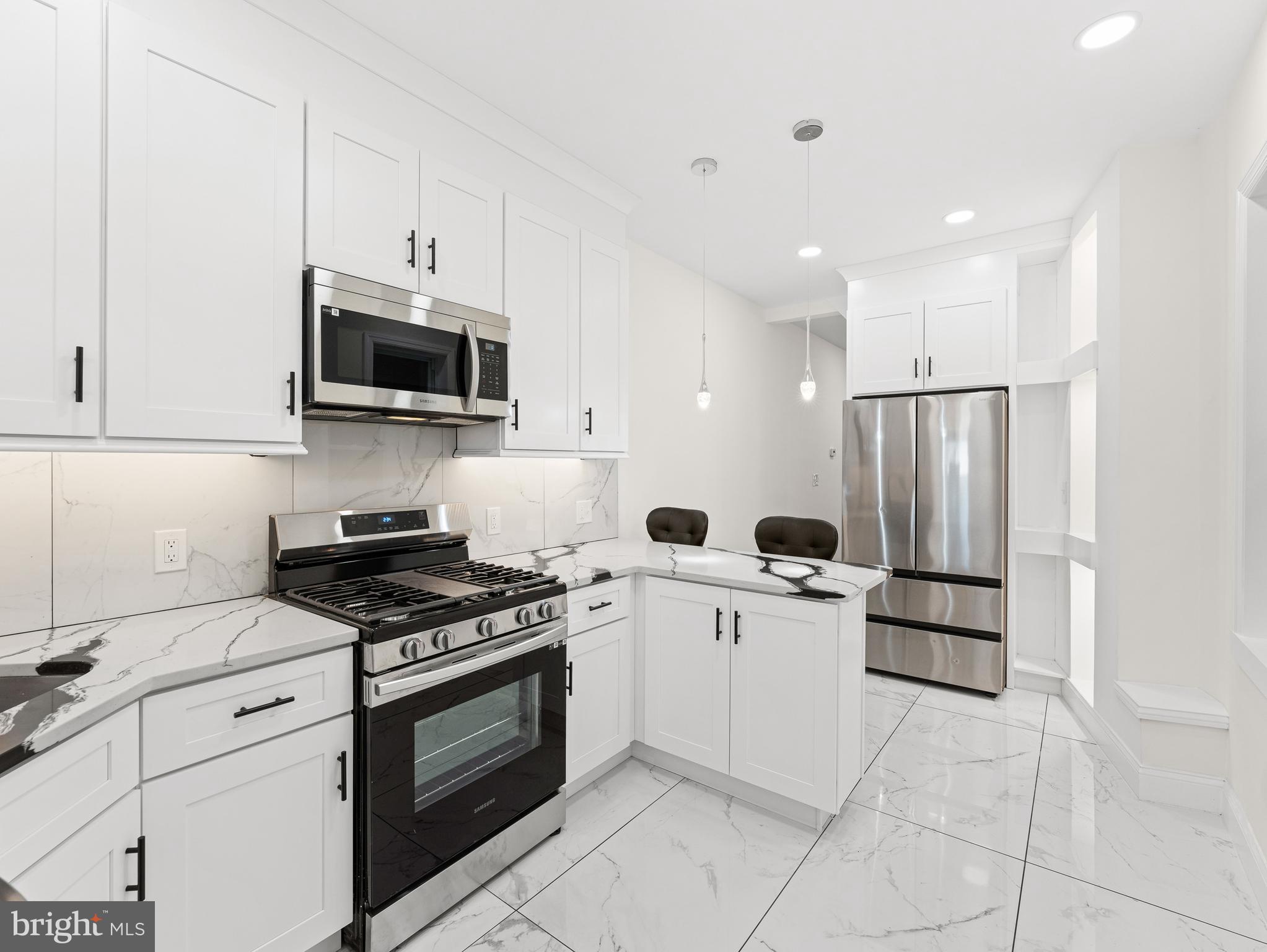 128 West Ingham Avenue Trenton, NJ 08618 - Photo 11 of 30