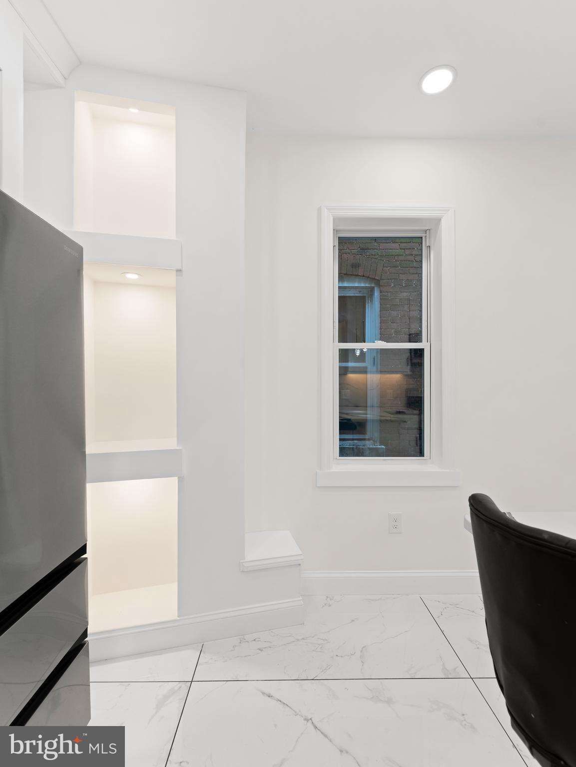 128 West Ingham Avenue Trenton, NJ 08618 - Photo 8 of 30