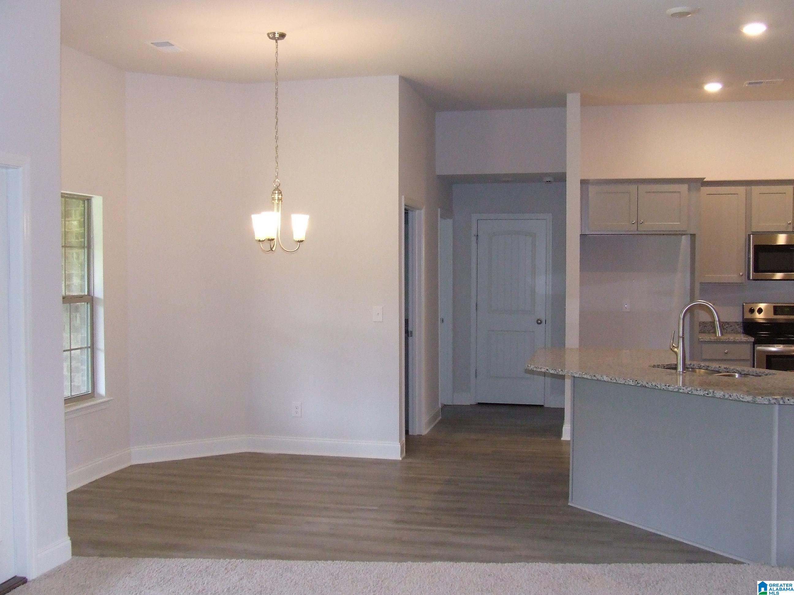 306 Tupelo Trail Alabaster, AL 35007 - Photo 13 of 36 Gallery Image 13