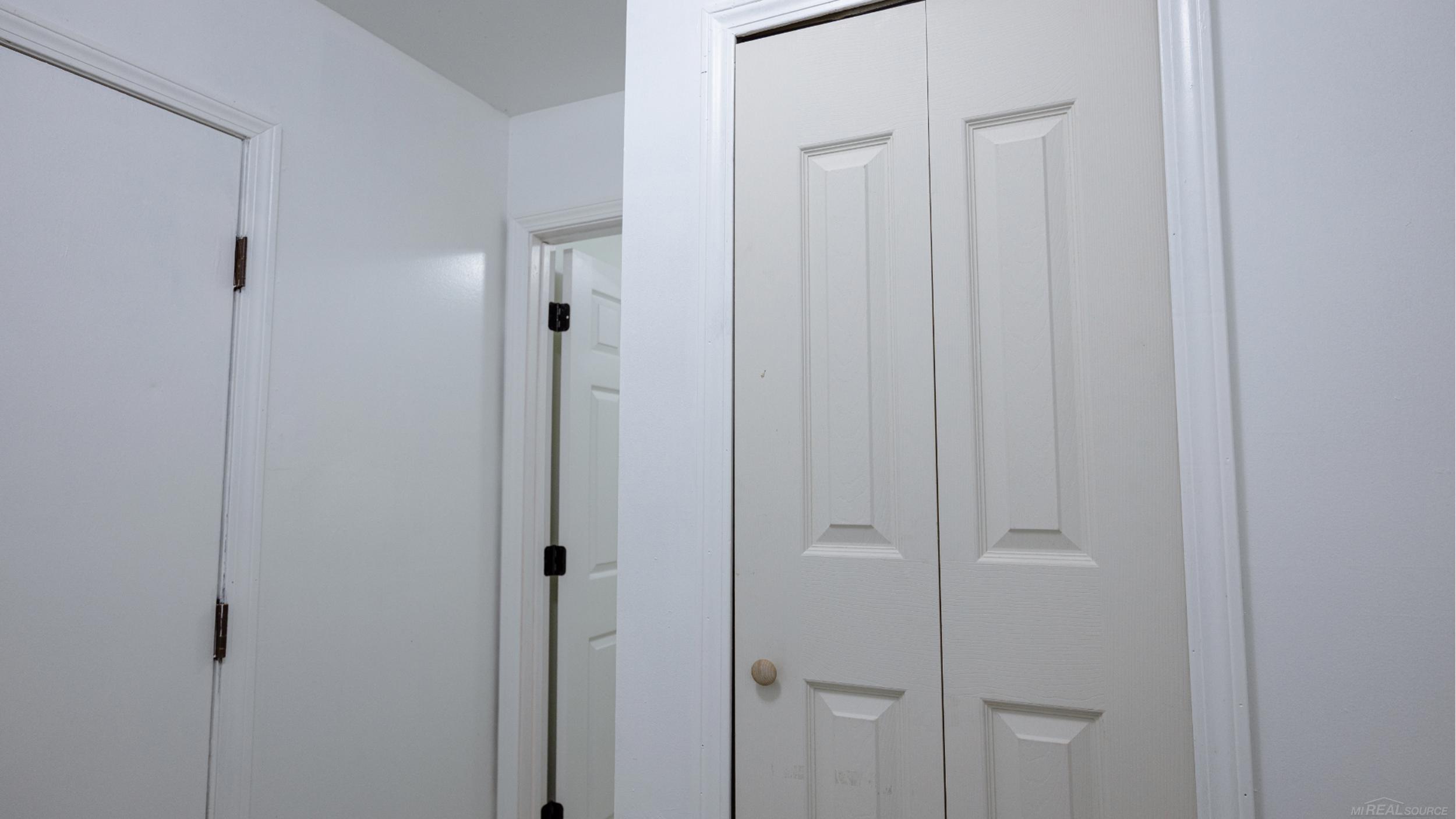 9202 Crawford Road Columbus, MI 48063 - Photo 32 of 63