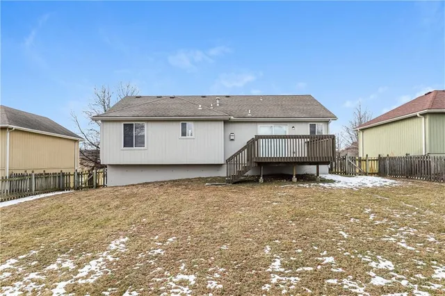 $2,235 | 11433 North Tennessee Avenue, Kansas City, MO 64157