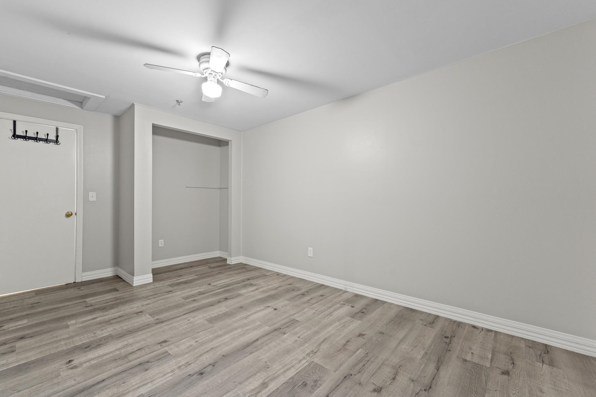 45 New York Street, Unit 8 Dover, NH 03820 - Photo 21 of 33