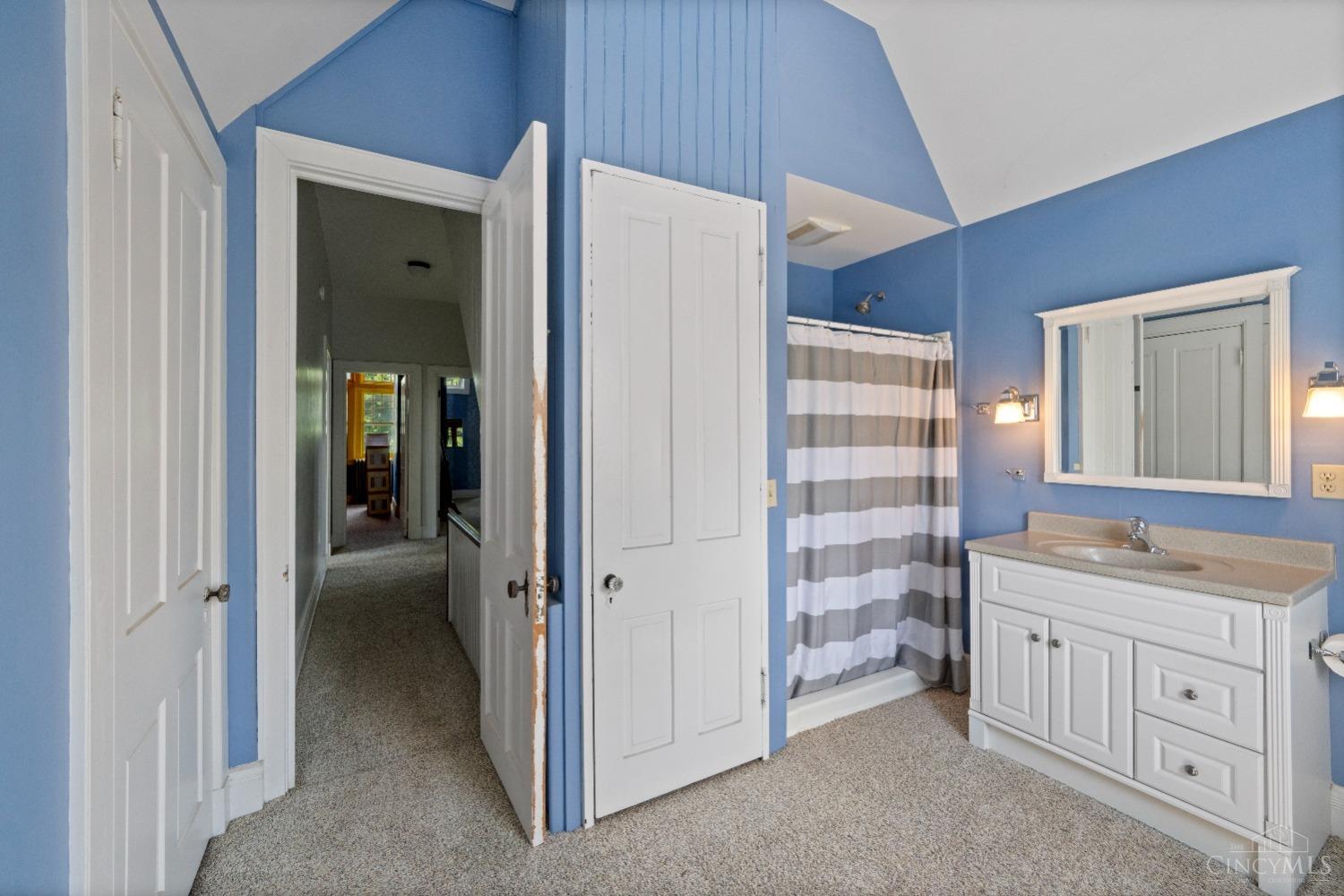1839 Madison Road Cincinnati, OH 45206 - Photo 30 of 39 Gallery Image 30