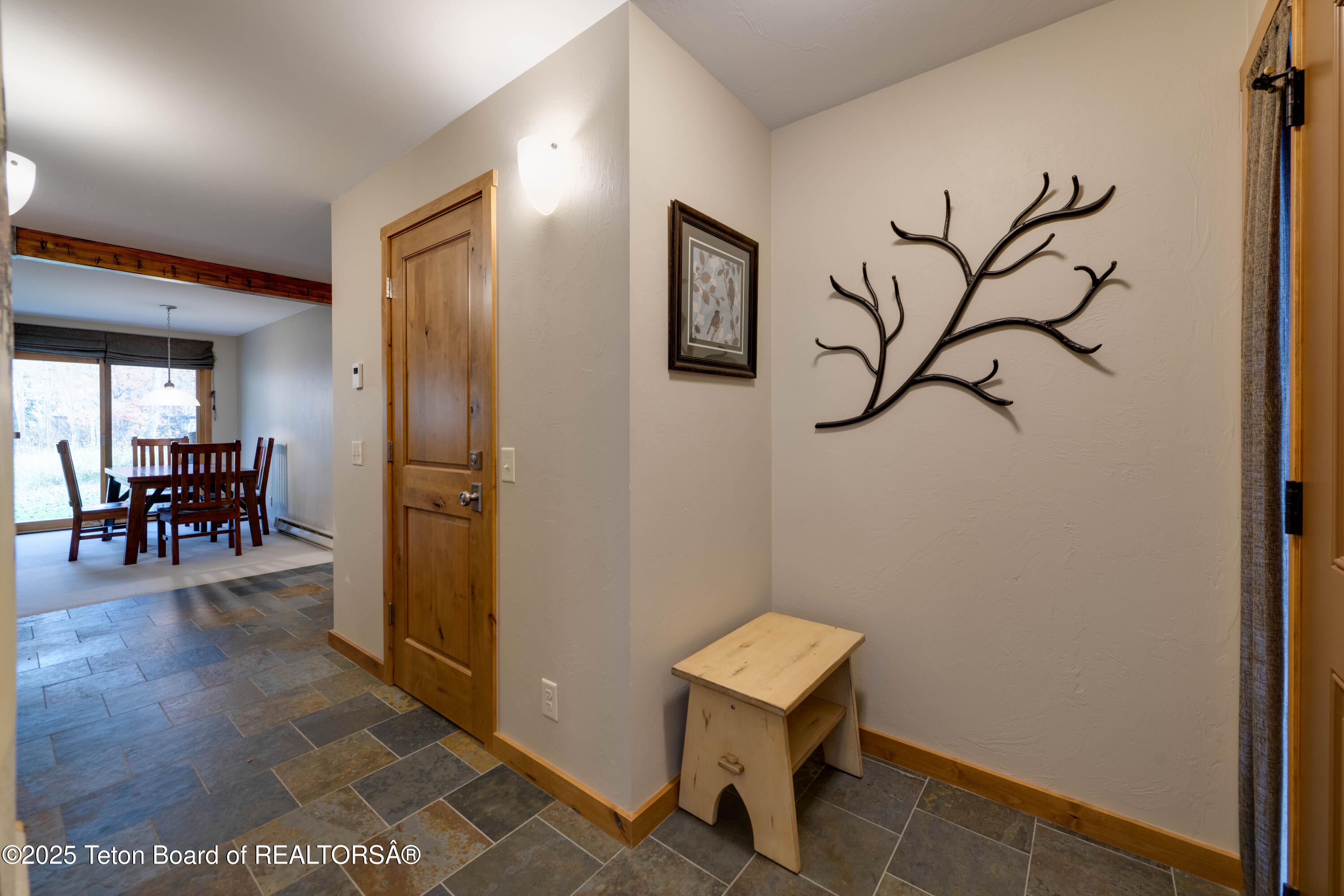4450 Berry Drive, Unit 39 12 Wilson, WY 83014 - Photo 9 of 18 4450BerryDR-9