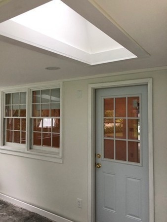 11 Maureen Road Framingham, MA 01701 - Photo 12 of 29 Gallery Image 12
