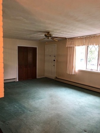 11 Maureen Road Framingham, MA 01701 - Photo 4 of 29 Gallery Image 4