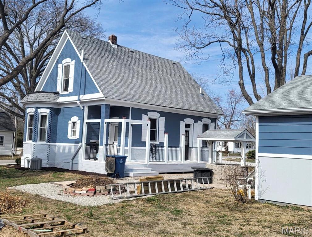 301 South Main Street Summerfield, IL 62289 - Photo 1 of 25