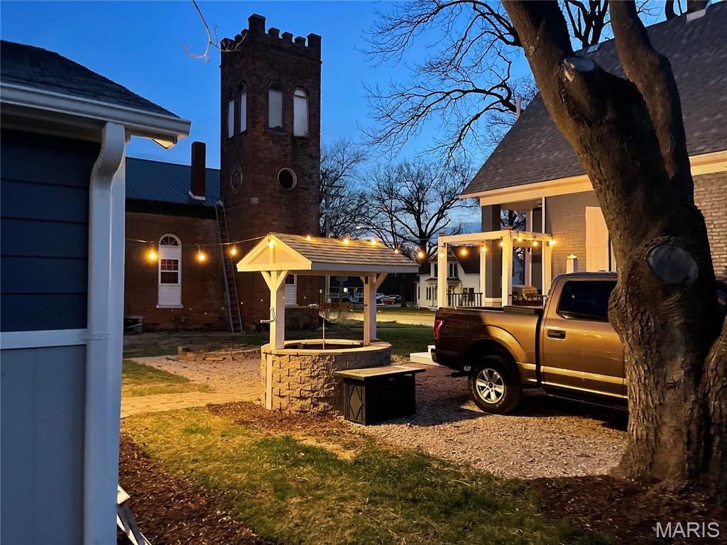 301 South Main Street Summerfield, IL 62289 - Photo 8 of 28