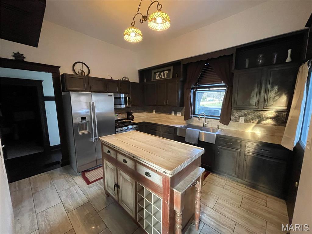 301 South Main Street Summerfield, IL 62289 - Photo 9 of 25