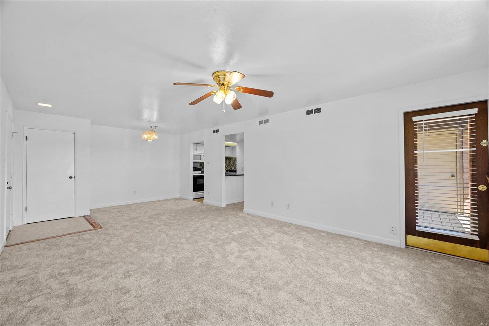 3 Fairways Circle, Unit I St. Charles, MO 63303 - Photo 7 of 18