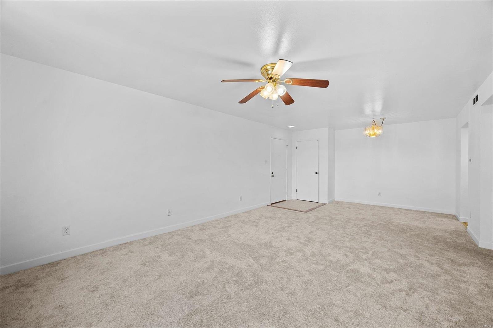 3 Fairways Circle, Unit I St. Charles, MO 63303 - Photo 9 of 18