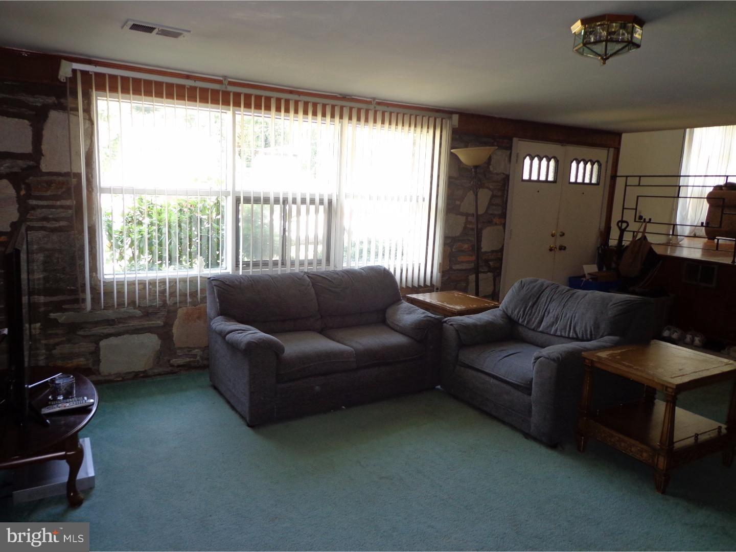 3800 Millbrook Road Philadelphia, PA 19154 - Photo 3 of 17