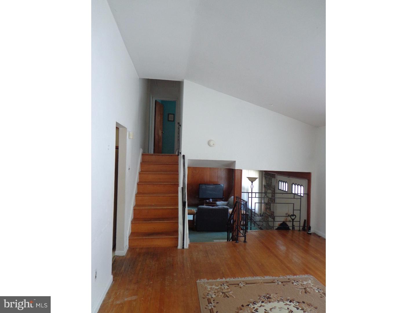 3800 Millbrook Road Philadelphia, PA 19154 - Photo 4 of 17
