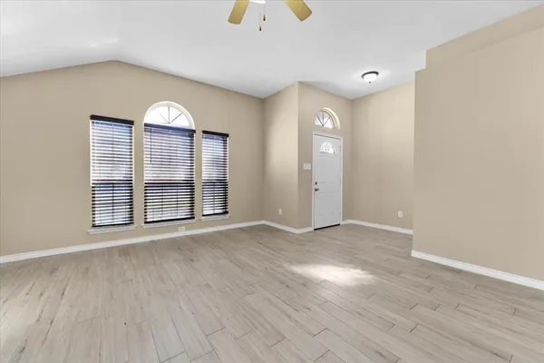 $2,050 | 1605 Bob Drive, Royse City, TX 75189