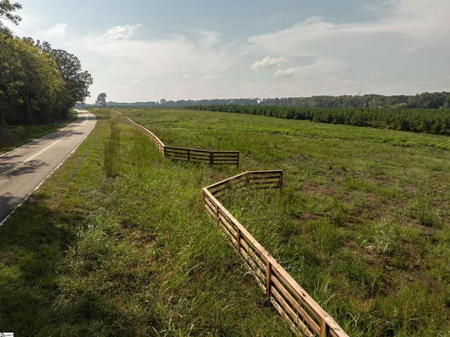 $105,000 | 6 Young Road, Clinton, SC 29325