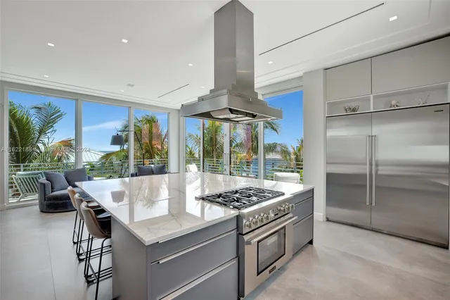 a view of a building with sitting area