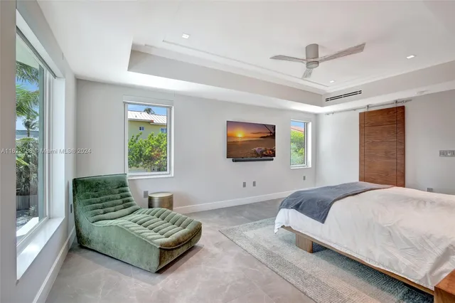 $22,500 | 305 Oak Street, Hollywood, FL 33019