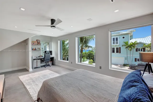 $22,500 | 305 Oak Street, Hollywood, FL 33019