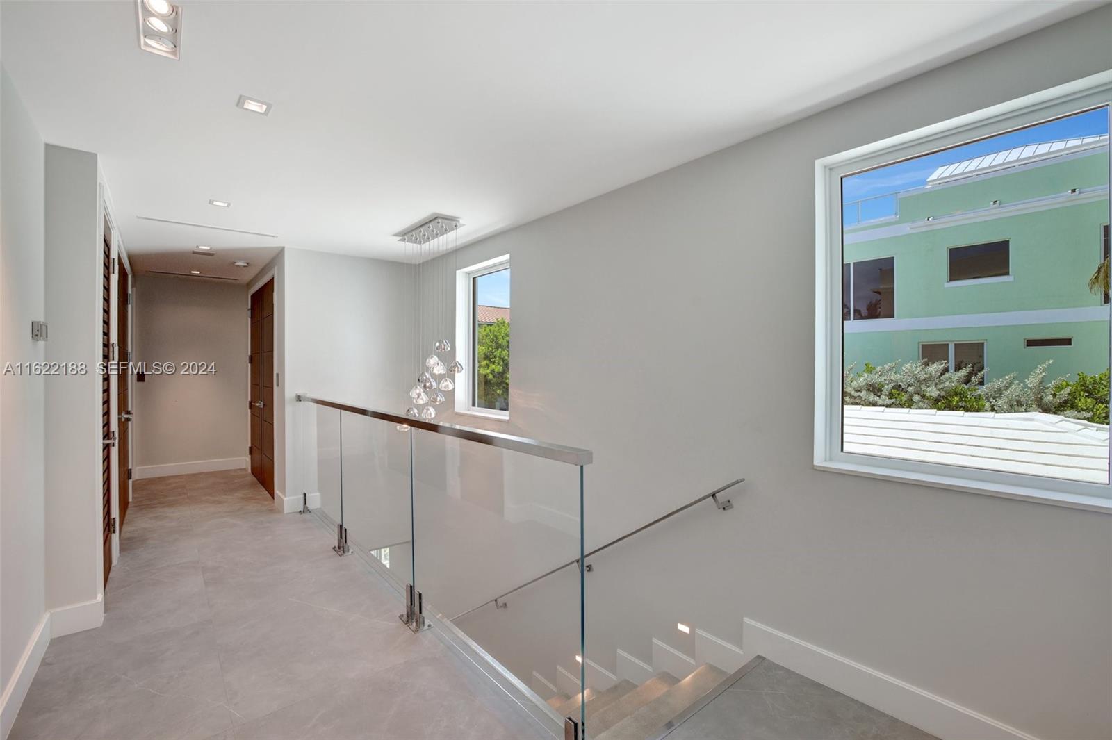 305 Oak Street Hollywood, FL 33019 - Photo 70 of 97