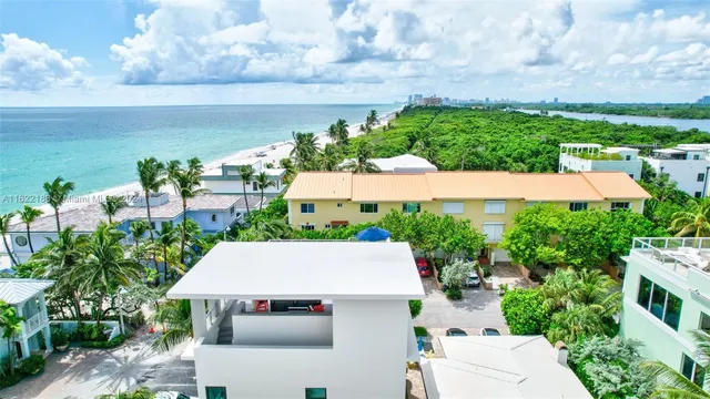 a view of a house with a plants