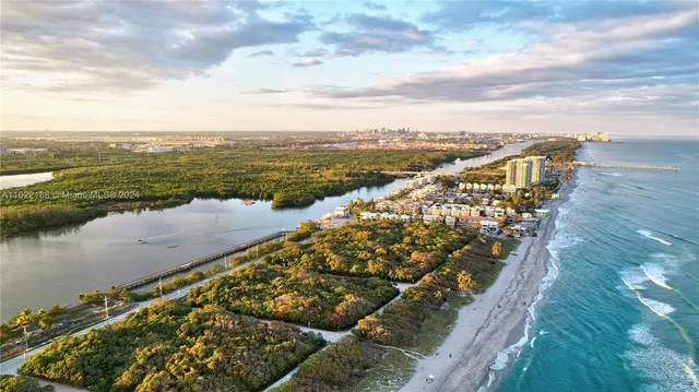 $22,500 | 305 Oak Street, Hollywood, FL 33019