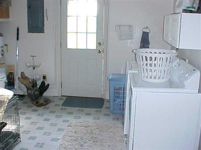 170 Bourbon Acres Road Paris, KY 40361 - Photo 17 of 20 Utility room area.