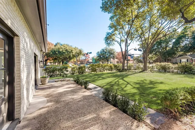 $11,000 | 5501 Hillcrest Avenue, Highland Park, TX 75205