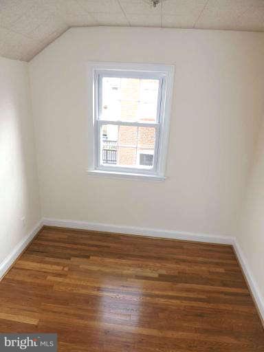 313 Penwood Road Silver Spring, MD 20901 - Photo 20 of 24 Bedroom
