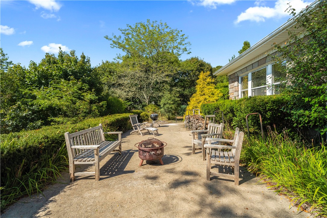 2 Brass Ring Road Westerly, RI 02891 - Photo 32 of 36