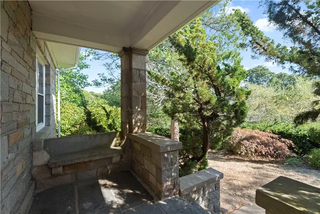 $849,000 | 2 Brass Ring Road, Westerly, RI 02891