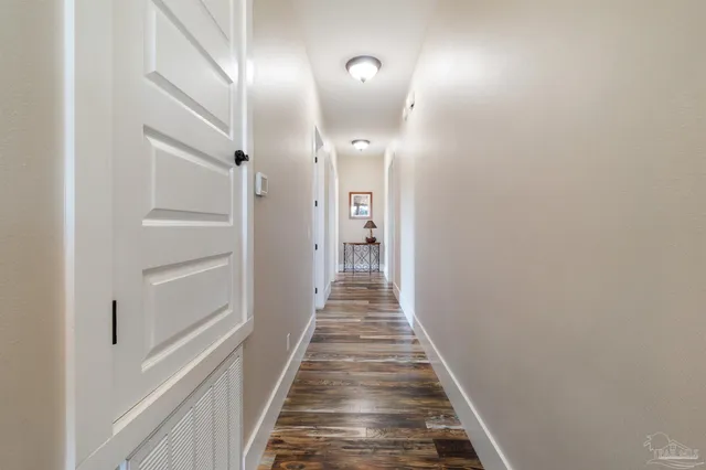 $969,000 | 4425 Dream Acres Road, Molino, FL 32577