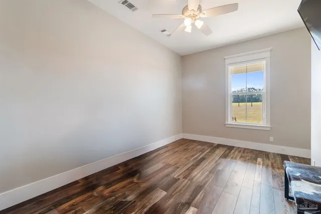 $969,000 | 4425 Dream Acres Road, Molino, FL 32577