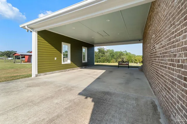 $969,000 | 4425 Dream Acres Road, Molino, FL 32577