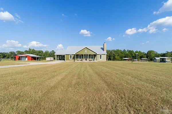 $905,000 | 4425 Dream Acres Road, Molino, FL 32577