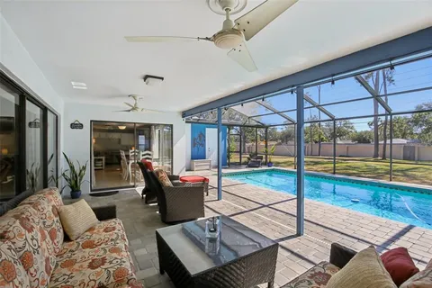 $679,000 | 2943 Mayfair Court, Clearwater, FL 33761