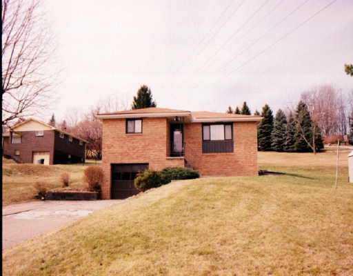 358 Foster Road West Mifflin, PA 15122 - Photo 1 of 1 Gallery Image 1