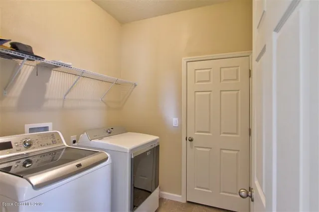 $3,000 | 953 Musgrass Circle, West Melbourne, FL 32904