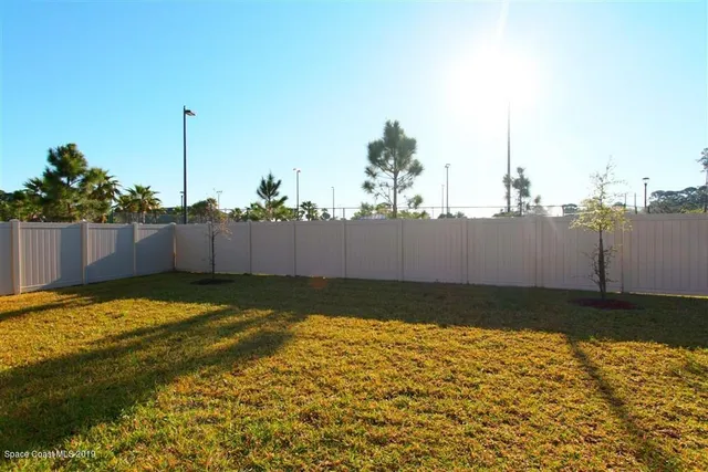 $3,000 | 953 Musgrass Circle, West Melbourne, FL 32904