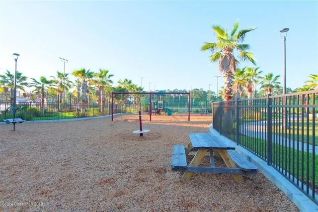 $3,000 | 953 Musgrass Circle, West Melbourne, FL 32904