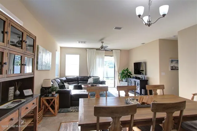 $3,000 | 953 Musgrass Circle, West Melbourne, FL 32904