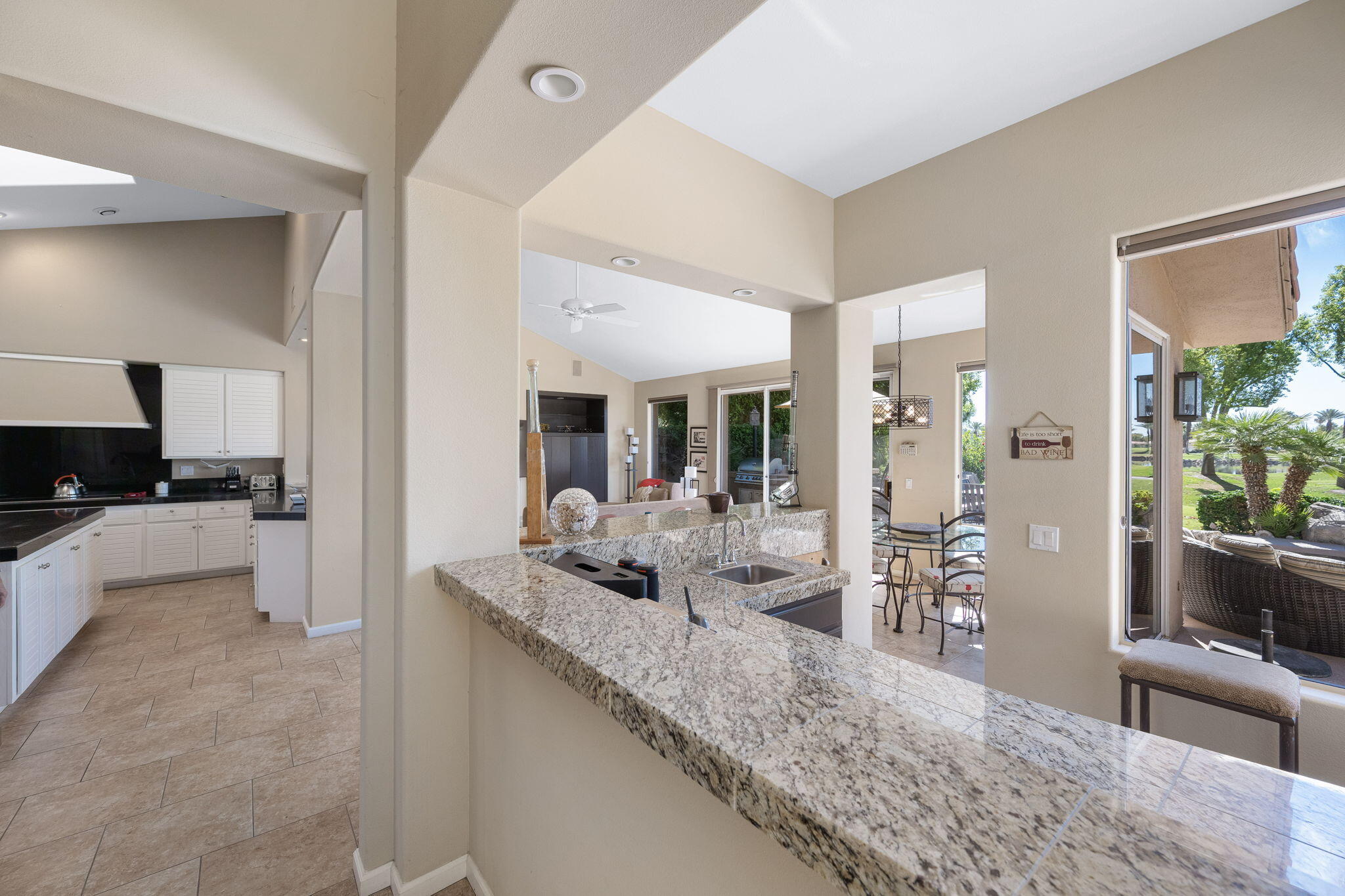 54340 Riviera La Quinta, CA 92253 - Photo 22 of 60 25-web-or-mls-JVRiviera0621_025