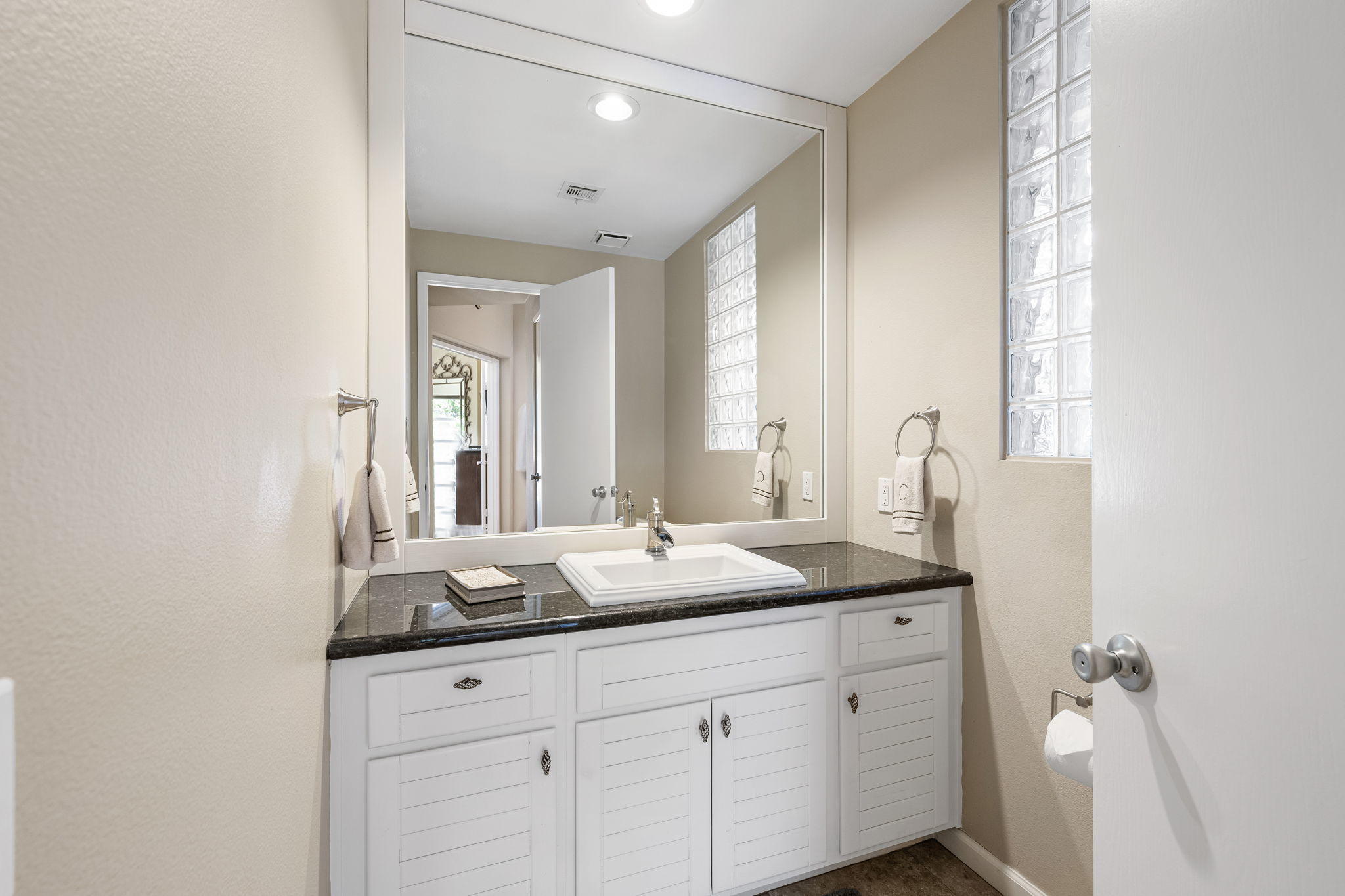 54340 Riviera La Quinta, CA 92253 - Photo 50 of 60 56-web-or-mls-JVRiviera0621_056