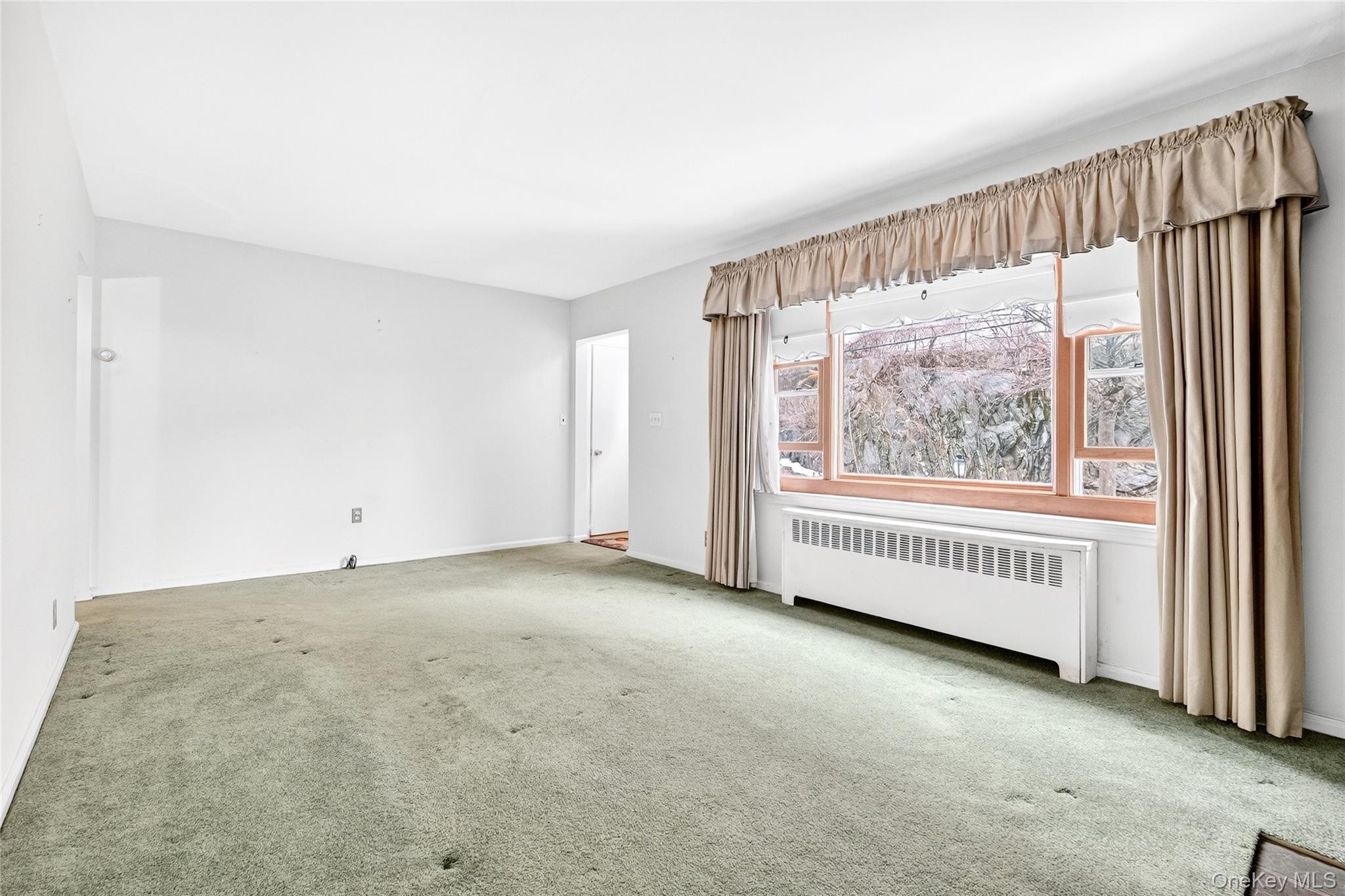 38 Raybrook Road Yonkers, NY 10704 - Photo 5 of 33