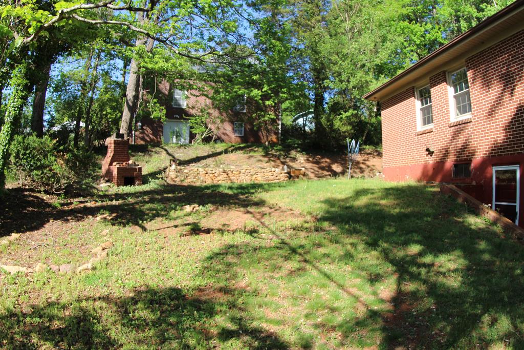 318 West Blue Ridge Street Stuart, VA 24171 - Photo 36 of 39 Gallery Image 36